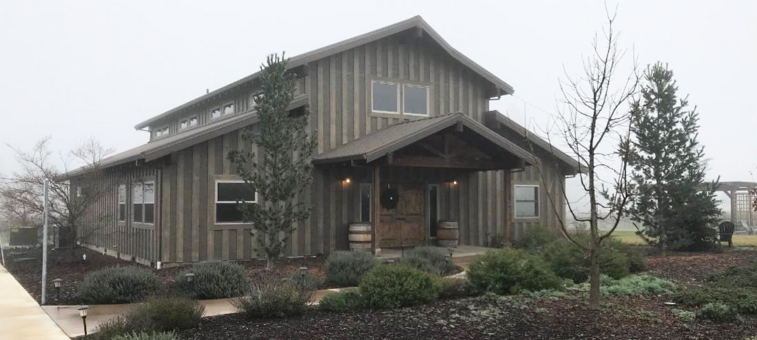 Pebblestone Tasting Barn - foggy morning